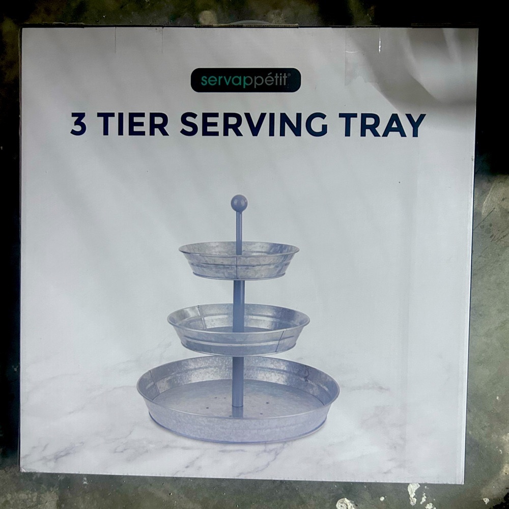 3 tier serving trey